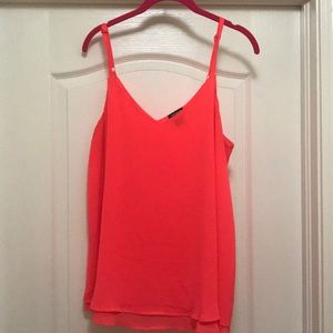 Loose Coral fitting tank